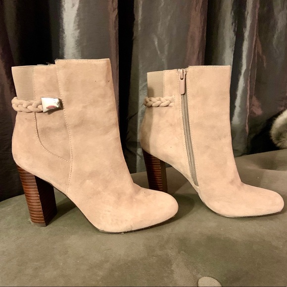 ✨Saks Fifth Avenue - Ankle Suede Booties ✨ - Picture 3 of 6